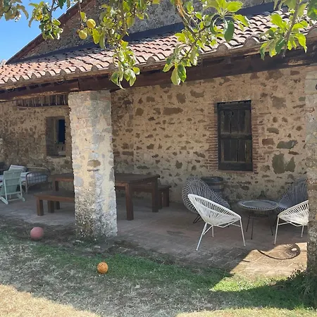 Farm stay La Casaccia Guelfi *