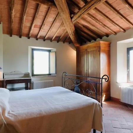 Lantgård La Casaccia Guelfi Castelnuovo Berardenga