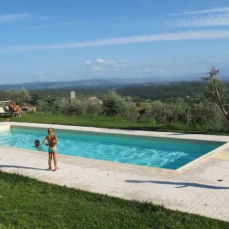La Casaccia Guelfi Lantgård *